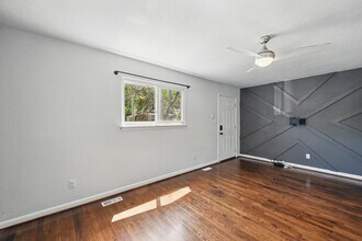 1118 West Ave in Hampton, VA - Foto de edificio - Building Photo
