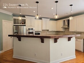 224 Darbytown Pl in Cary, NC - Building Photo - Building Photo