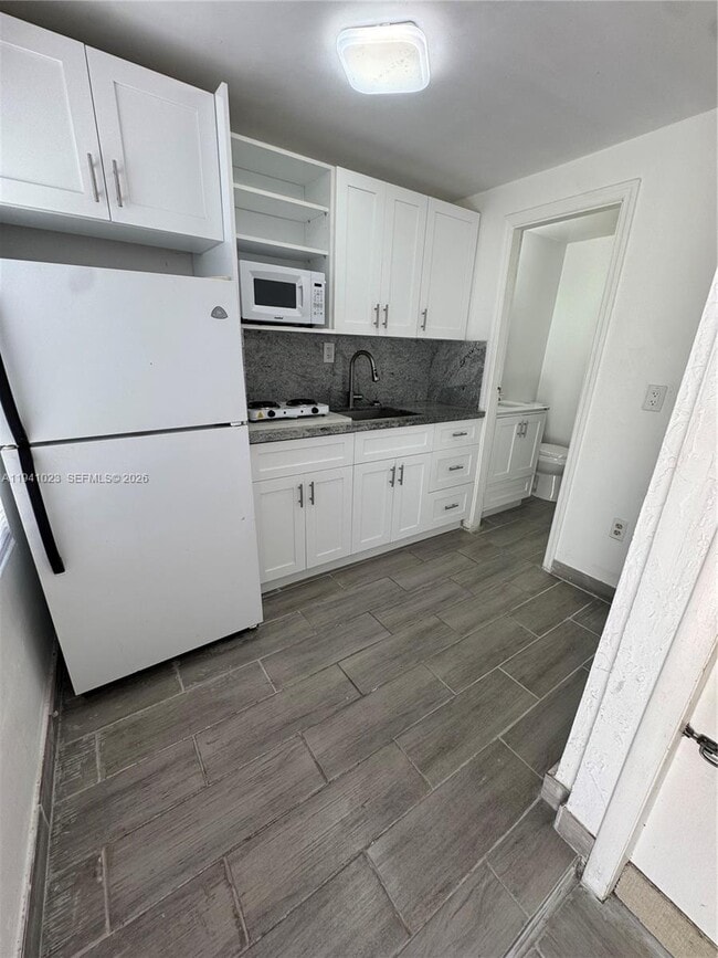 10245 SW 37th Terrace