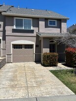 980 La Costa Ct in Atascadero, CA - Building Photo