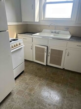 78 Everett St in Southbridge, MA - Building Photo - Building Photo