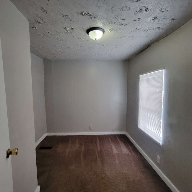 3354 Hovey St in Indianapolis, IN - Building Photo - Building Photo