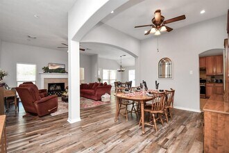 6930 Hamilton Falls Ln in Spring, TX - Building Photo - Building Photo