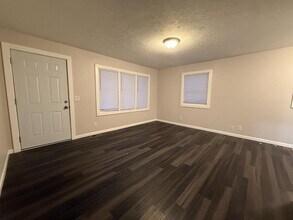 4012 E 30th St in Indianapolis, IN - Building Photo - Building Photo