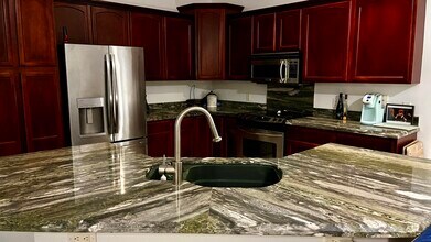 17648 Cinquez Park Rd W in Jupiter, FL - Building Photo - Building Photo