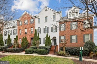 305 Le Gran Bend in Atlanta, GA - Building Photo