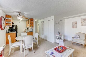 Hampden Village Apartments in Denver, CO - Building Photo - Building Photo