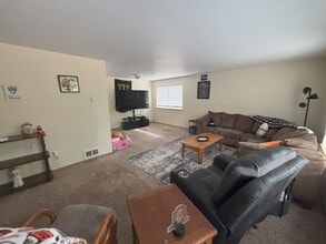 14355 Brown Trout in La Pine, OR - Building Photo - Building Photo