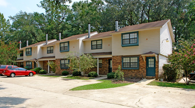 Botany Woods in Tallahassee, FL - Building Photo - Building Photo