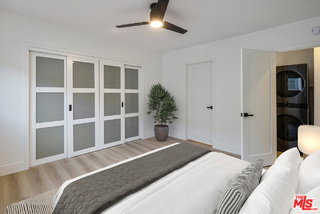 943 9th St in Santa Monica, CA - Building Photo - Building Photo