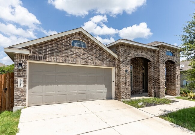 property at 925 Cypress Ml
