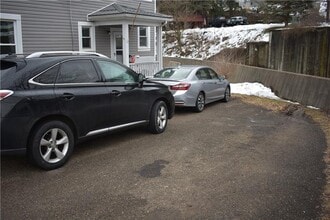 111 Dewey St in Etna, PA - Building Photo - Building Photo