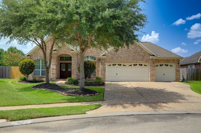 property at 6703 Forsythe Ln