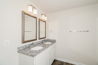 229 Merry Oak Ln in Columbia, SC - Building Photo - Building Photo