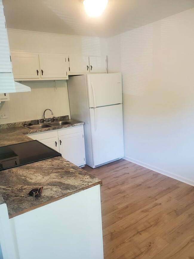 201 Ave B in Knoxville, TN - Building Photo - Building Photo