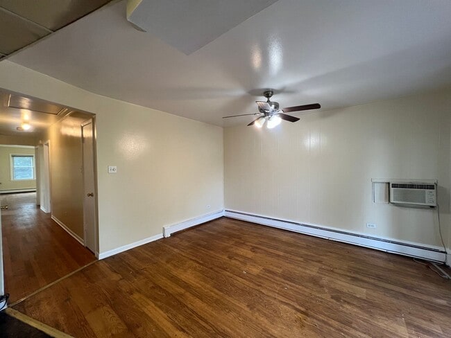 14355 Park Ave in Harvey, IL - Building Photo - Building Photo