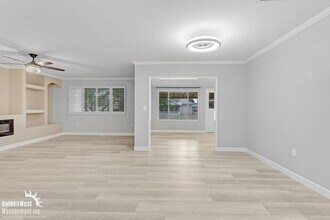 10343 W Floriade Dr in Sun City, AZ - Building Photo - Building Photo