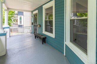 65 N Clinton St in Poughkeepsie, NY - Building Photo - Building Photo