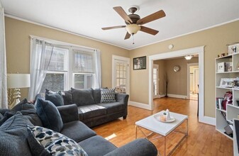 180 Eaton St in Providence, RI - Building Photo - Building Photo