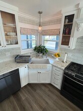 15471 Victoria Ln in Huntington Beach, CA - Building Photo - Building Photo