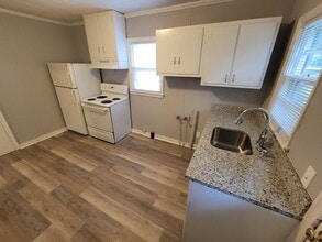 1211 Ava St in Burlington, NC - Building Photo - Building Photo