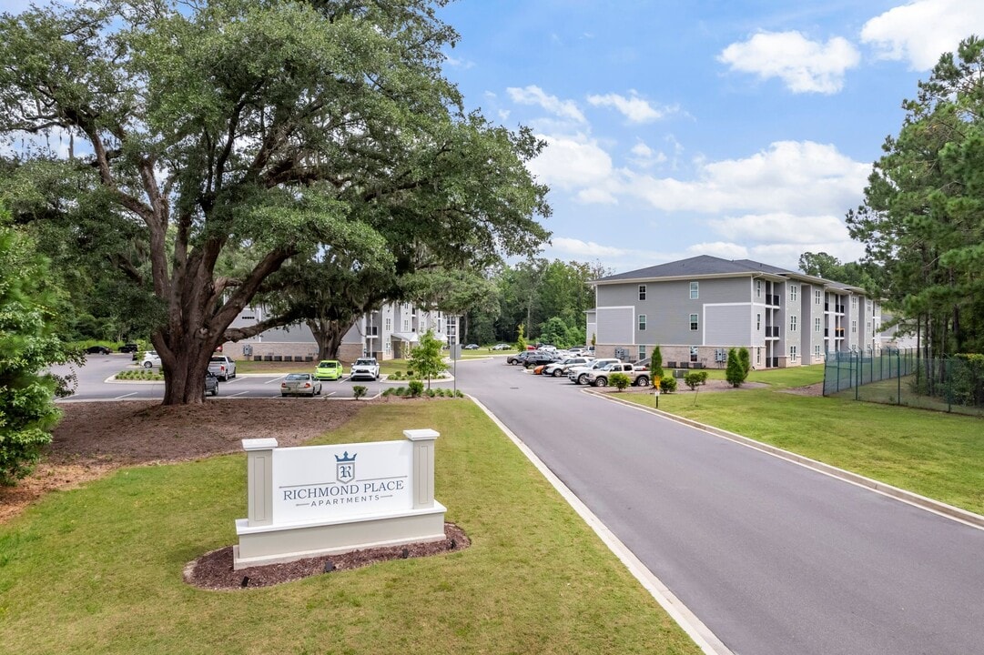 Richmond Place Luxury Apartments in Georgetown, SC - Foto de edificio