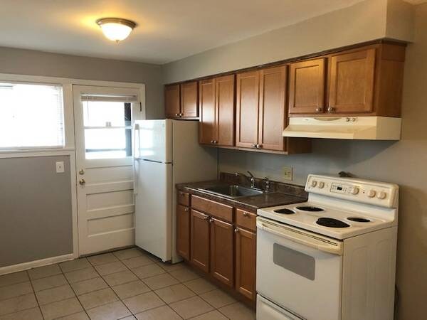 10720 S Ridgeland Ave-Unit -9 in Worth, IL - Building Photo