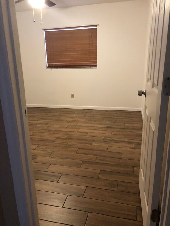 4 Whitner St, Unit whitner in Avon Park, FL - Building Photo