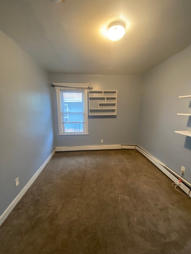 108 N Munn Ave in East Orange, NJ - Building Photo - Building Photo