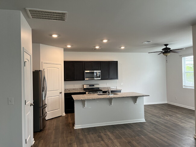 property at 1083 Pepper Stone Dr