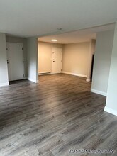 310 Thompson Rd in Webster, MA - Building Photo - Building Photo