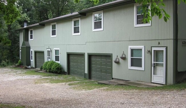 property at 1221 E Nimisila Rd