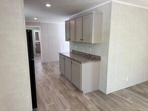 28 Fox Haven Dr in Truesdale, MO - Building Photo - Building Photo