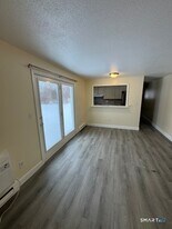 15 -2 Kent Ct in Ashford, CT - Building Photo