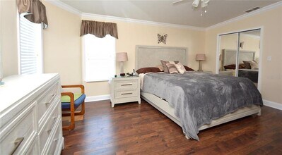 602 Carefree St in Venice, FL - Building Photo - Building Photo