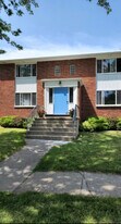 76 Mallory Rd, Unit 1 in Tonawanda, NY - Building Photo