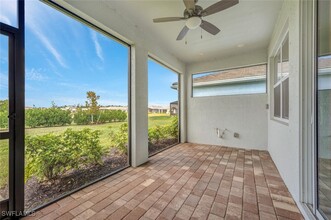 16745 Siesta Drum Wy in Bonita Springs, FL - Building Photo - Building Photo