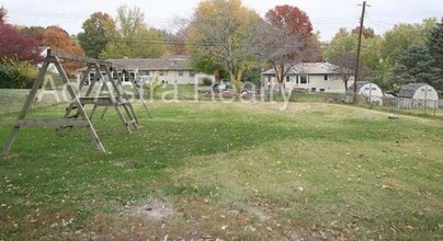 9706 E 65th Terrace in Raytown, MO - Building Photo - Building Photo