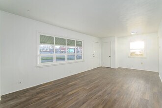 1036 East 61st St N in Park City, KS - Building Photo - Building Photo