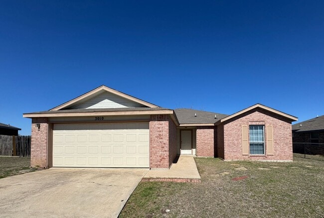 3010 Viewcrest Dr in Killeen, TX - Building Photo - Building Photo