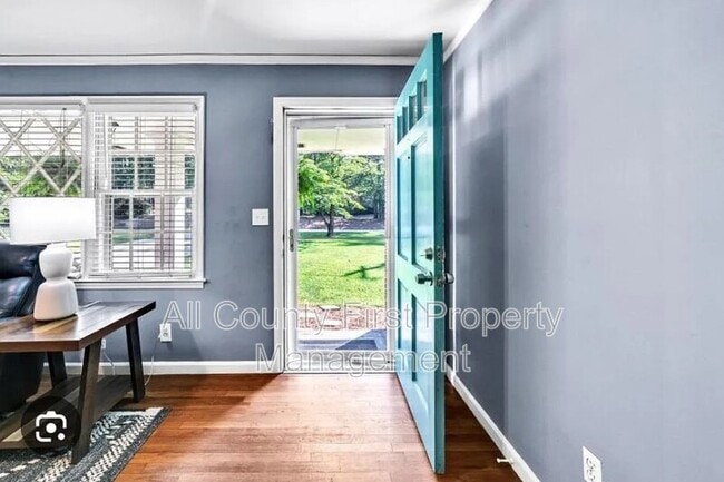 4106 N Shallowford Rd in Chamblee, GA - Building Photo - Building Photo