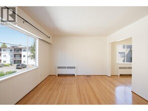 1339-1371 W 71st Ave in Vancouver, BC - Building Photo - Building Photo