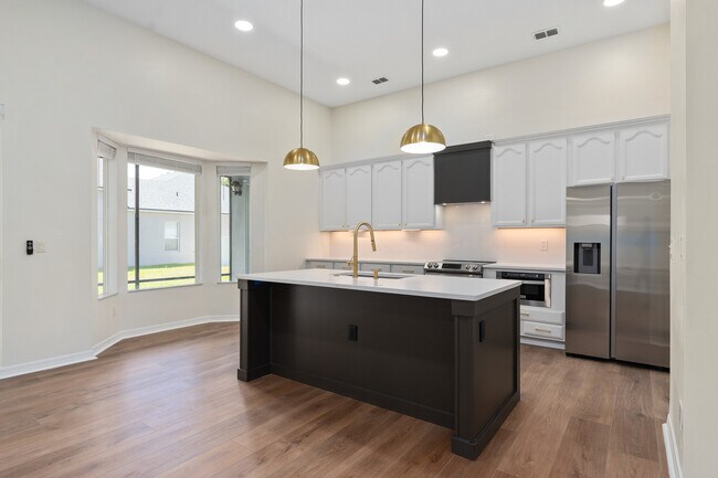 2522 Northumbria Dr in Sanford, FL - Building Photo - Building Photo