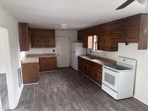 3312 Tyler St in Pell City, AL - Building Photo - Building Photo
