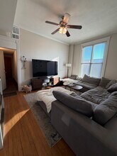 3730 N Sheffield Ave in Chicago, IL - Foto de edificio - Building Photo