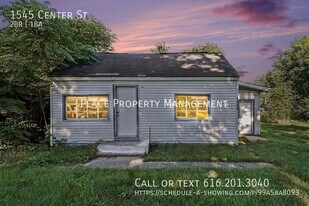 1545 Center St in Muskegon, MI - Building Photo