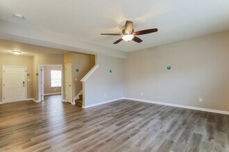 1092 W Limestone Way in Fortville, IN - Building Photo - Building Photo