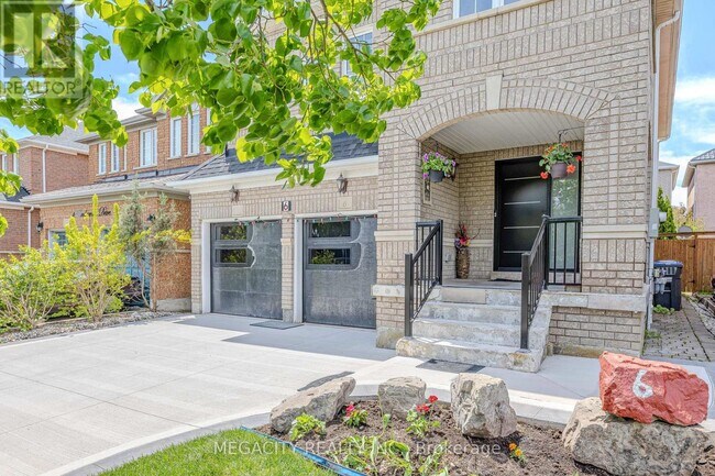 6 Linderwood Dr in Brampton, ON - Building Photo - Building Photo