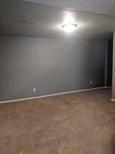 Beautiful 3 bed 3 Bath Ranch-Style Home in Wellington! in Wellington, CO - Building Photo - Building Photo