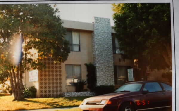 614 Walnut St in Inglewood, CA - Building Photo